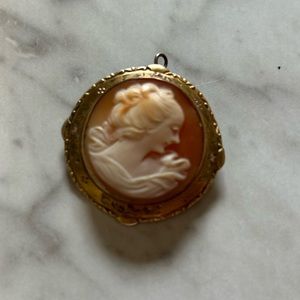 Antique Cameo